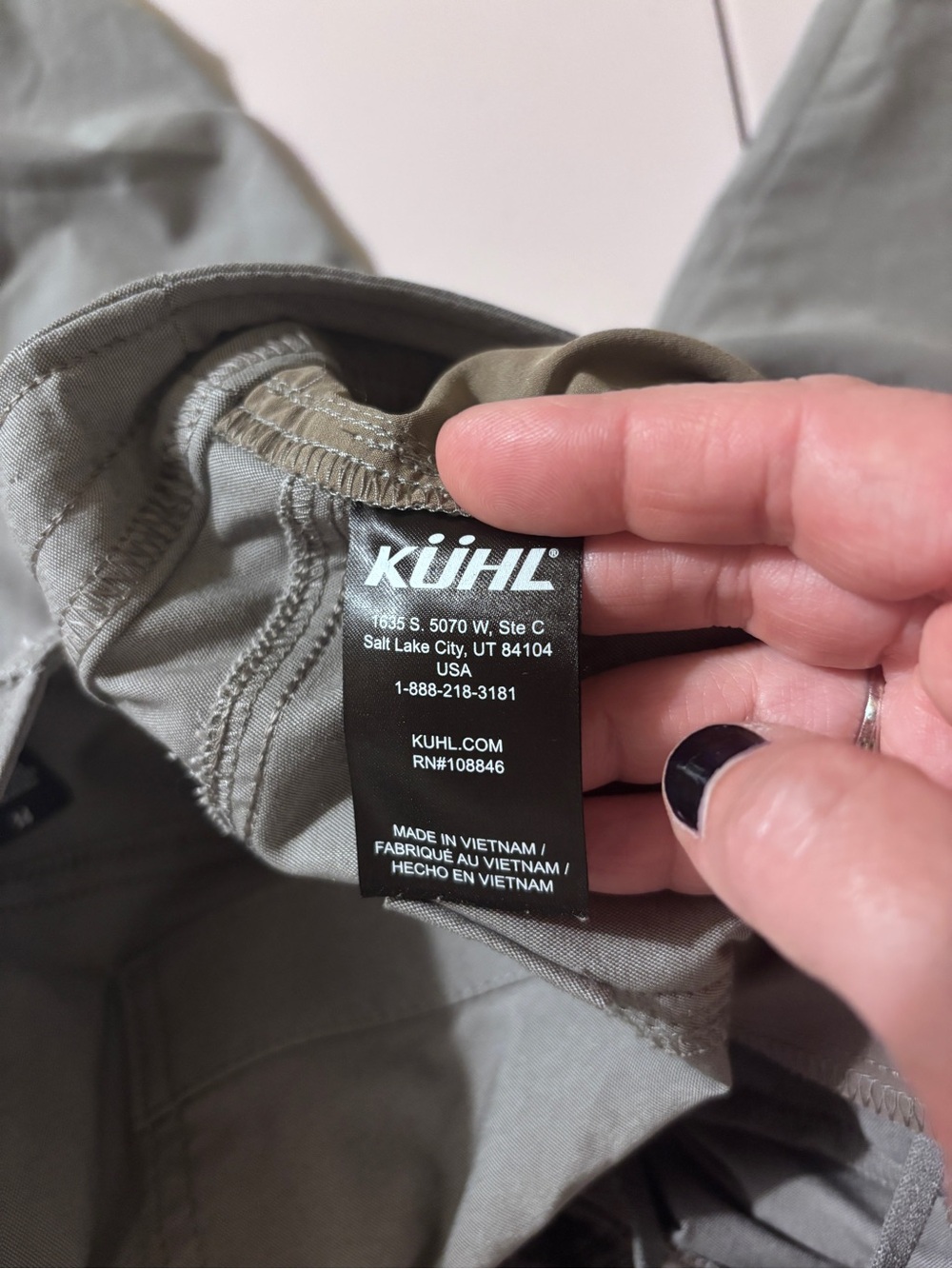 Kuhl Womens Trekr Kapri Cargo Pants Size 14 Gorpcore Utility Pockets Hiking Camp - Picture 9 of 13